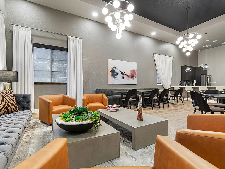 Bella Vista Apartments — Photo 19