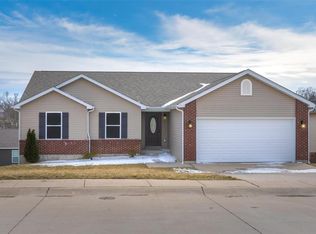 460 Eve Estates Dr, Union, MO 63084