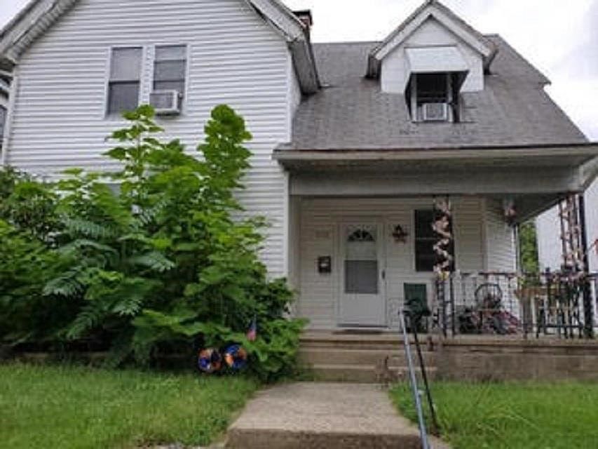 1st image of 230 Richmond Ave