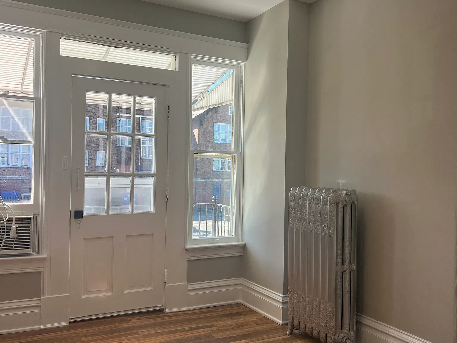 5877 Washington Blvd — Photo 4