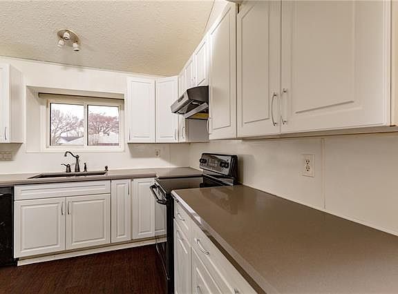 3rd image of 1517 Summerwind Ln