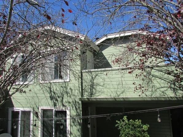 1725 Eastbrook Ct, Santa Cruz, CA 95062