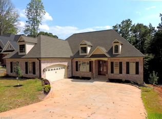 3270 Valley Rd, Winston Salem, NC 27106