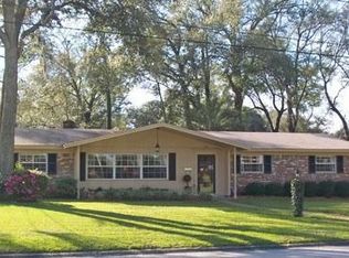 1664 Londonderry Rd, Jacksonville, FL 32210