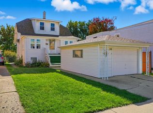 5015 W Cornelia Ave, Chicago, IL 60641