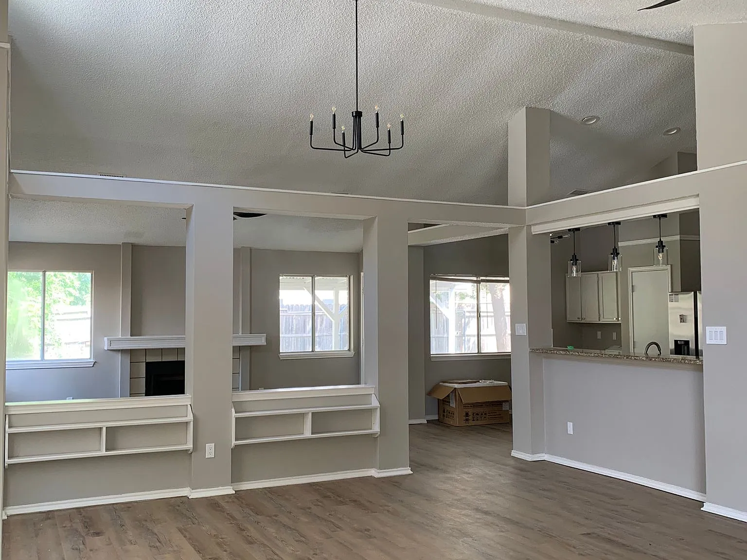 4 bed, 1900 sqft, $2,375 — Photo 3