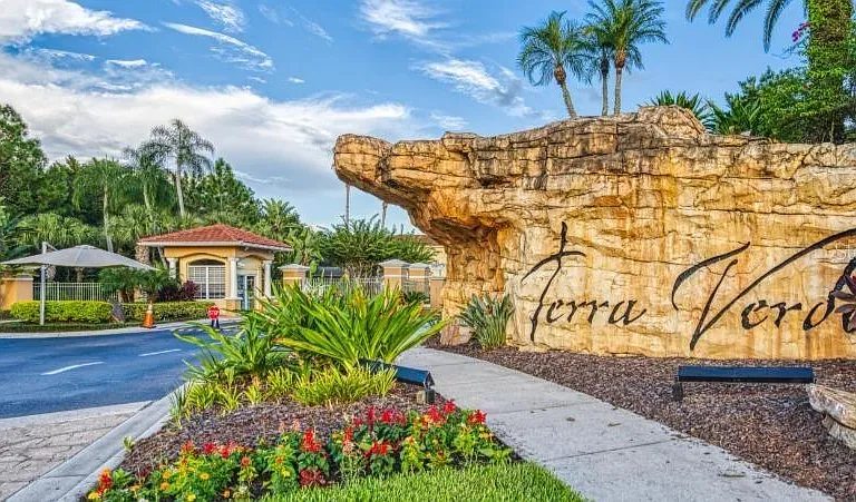 112 Madiera Beach Blvd — Photo 38