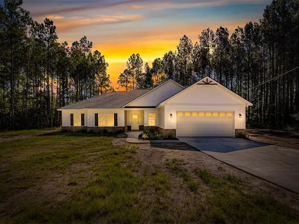 7259 Manningtown Rd, Jesup, GA 31546