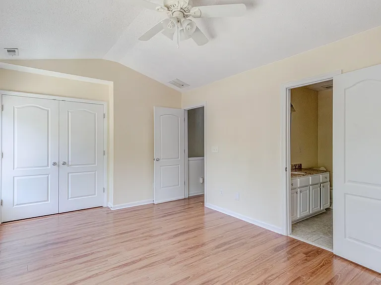 306 Orchard Park Dr — Photo 23
