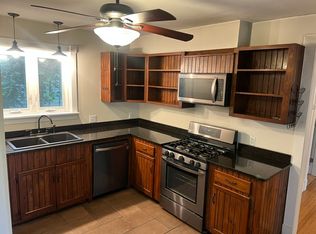 8 Island Ave #B, Orono, ME 04473