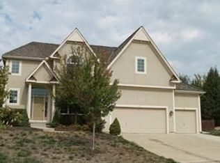 21114 W 81st Ter, Lenexa, KS 66220