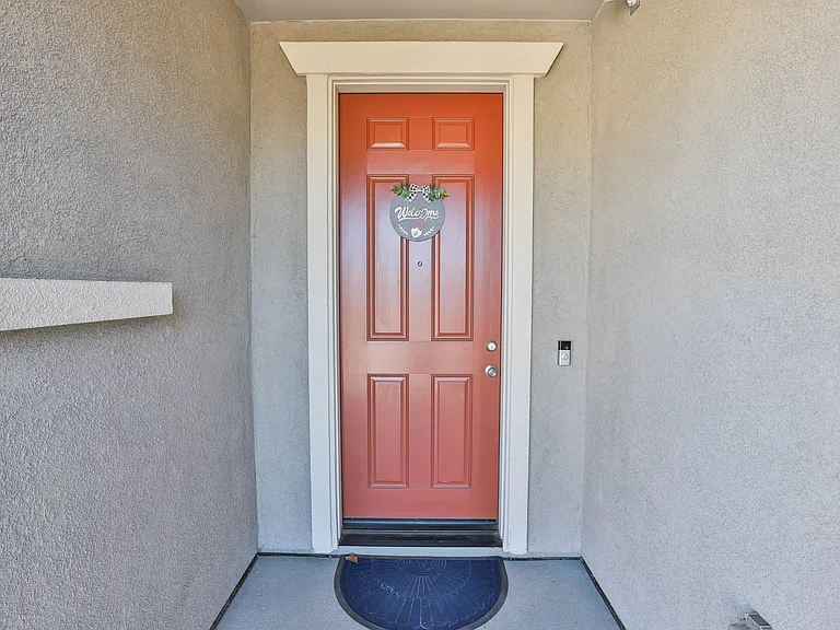 4551 Highland Ave — Photo 5