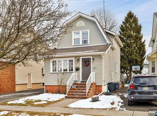 320 Watson Ave, Lyndhurst, NJ 07071