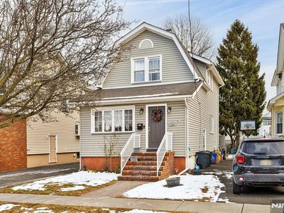 320 Watson Ave, Lyndhurst, NJ, 07071
