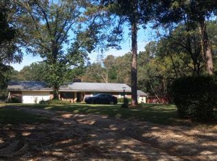 28 Isom Jordan Rd, Beaumont, MS 39423