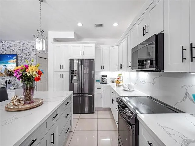15294 SW 173rd St — Photo 9