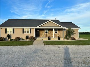 644-3500 East Rd, Neoga, IL 62447