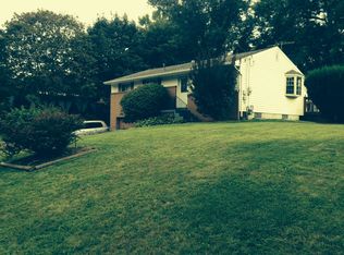 222 Greenwood Dr, Cranberry Township, PA 16066