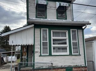 1115 Oak St, Kulpmont, PA 17834
