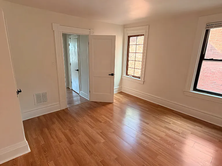 430 Orchard Pl — Photo 11