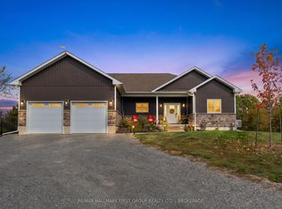 6909 Battersea Rd, South Frontenac, ON K0H 1X0