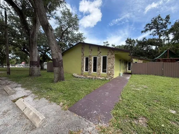 4830 SW 27th Ave #1, Fort Lauderdale, FL 33312