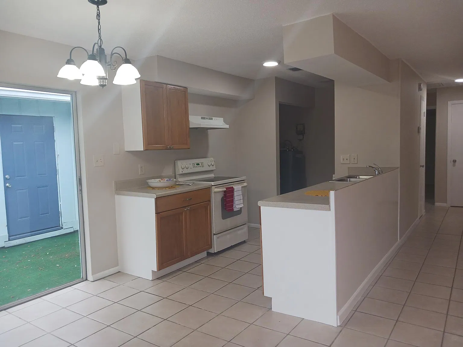 2 bed, 1.5 bath, 1000 sqft, $1,500 — Photo 4