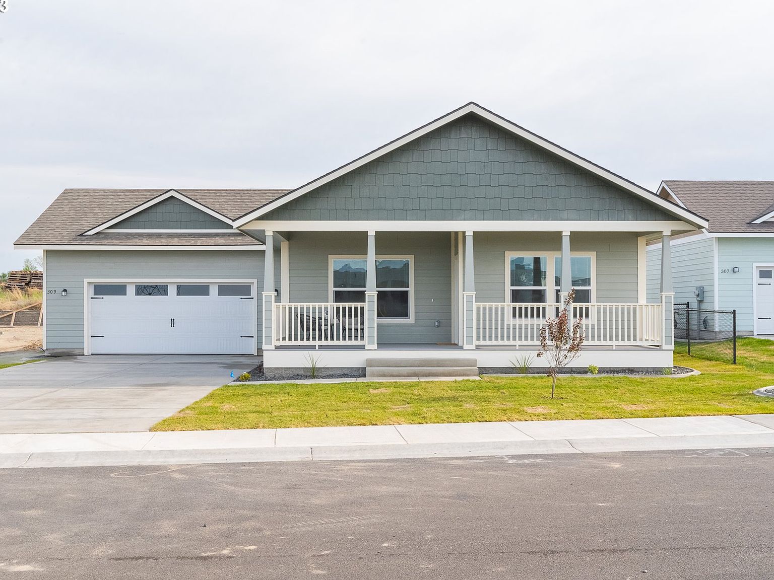 309 Oregon Trail Blvd, Boardman, OR 97818 | Zillow