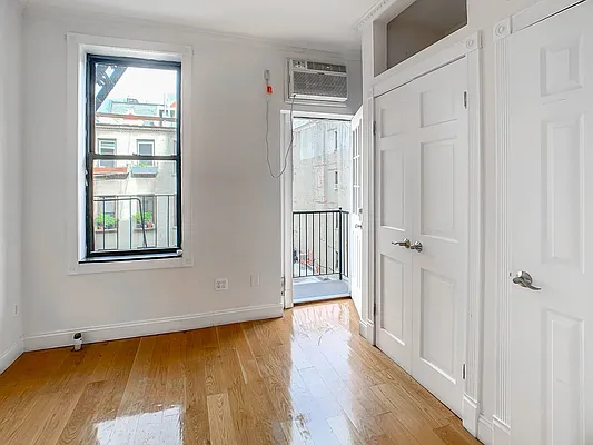 Rented by Brown Harris Stevens | media 10