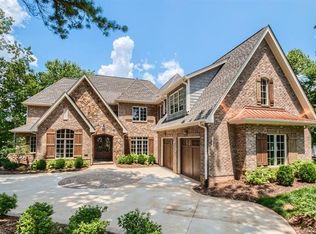 1907 Vernon Dr, Charlotte, NC 28211