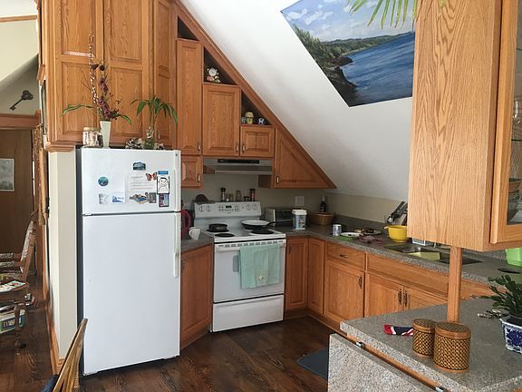 3rd image of 3128 E 25th St #2