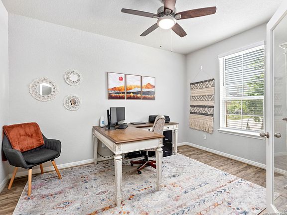 4th image of 12919 STAUBACH WAY