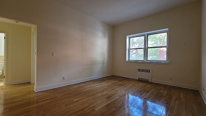 1st image of 128 E 91st St APT 2G