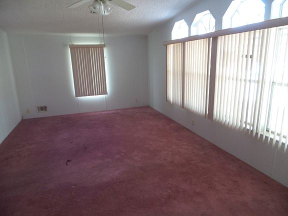 3rd image of 443 Plover Dr