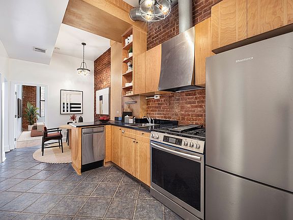 2nd image of 167 8th Ave APT 3
