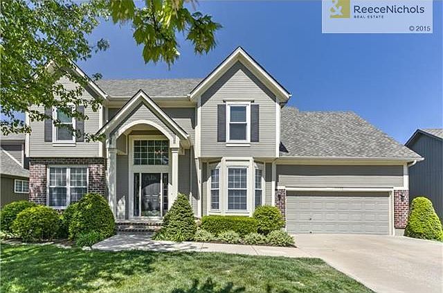 Regency Place Beauty!