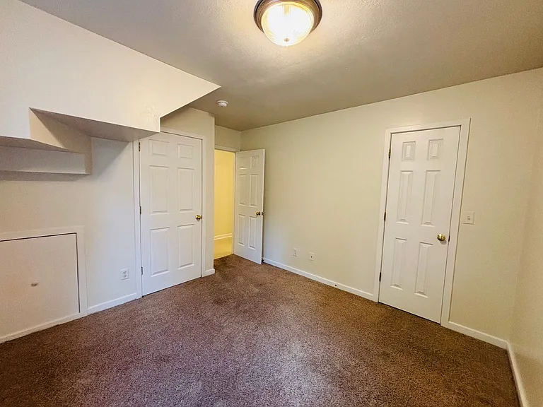 242 Virginia St — Photo 14