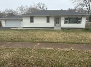 2513 Pine St, Granite City, IL
