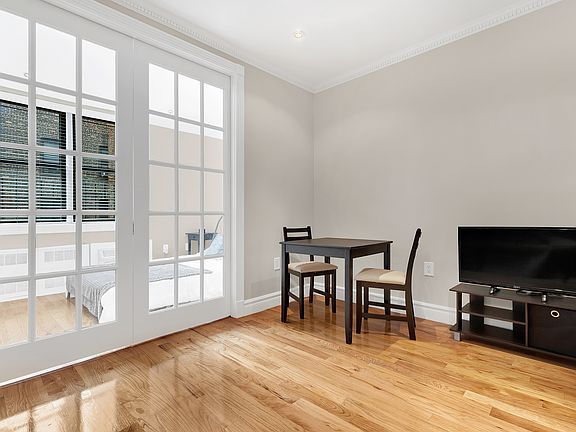 3rd image of 336 E 81st St APT 5A