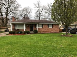 8012 Poinsettia Dr, Louisville, KY 40258