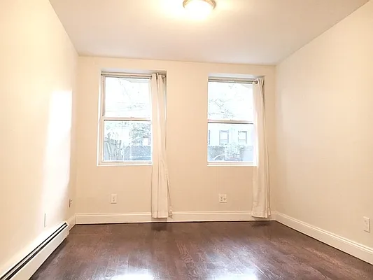 Rented by Corcoran | media 17