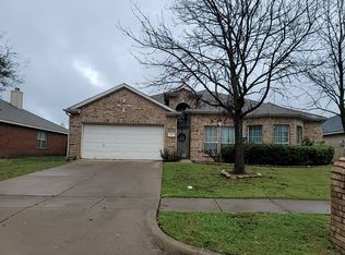 2102 Thistle Ln, Forney, TX 75126
