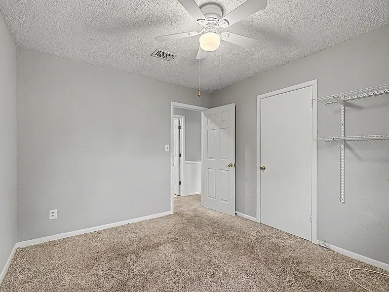 7231 Chapel St — Photo 23