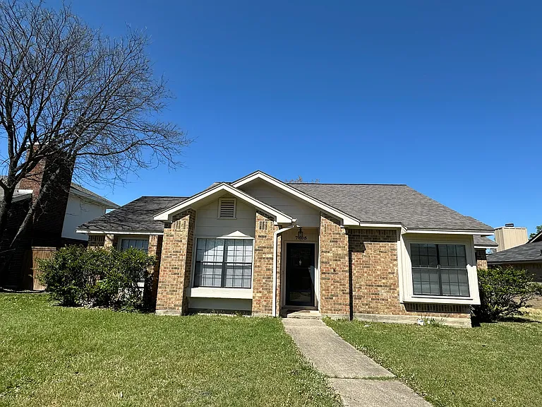 7605 Cornell Dr — Photo 4