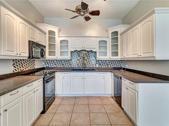 4th image of 8308 Elm Ct