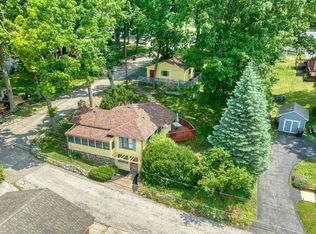 5027 Belmere Dr, Manitou Beach, MI 49253