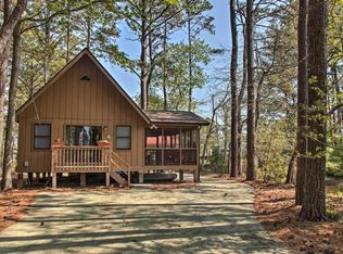 613 4th St, Bethany Beach, DE 19930