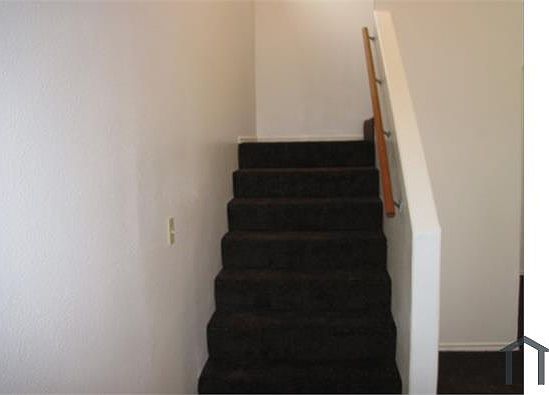 5th image of 415 W 55th St