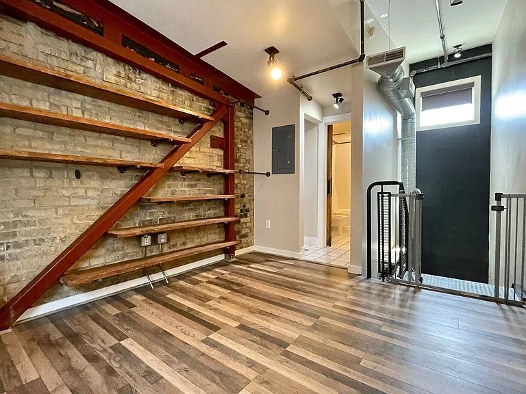 346 W Pierpont Ave #E108 — Photo 12