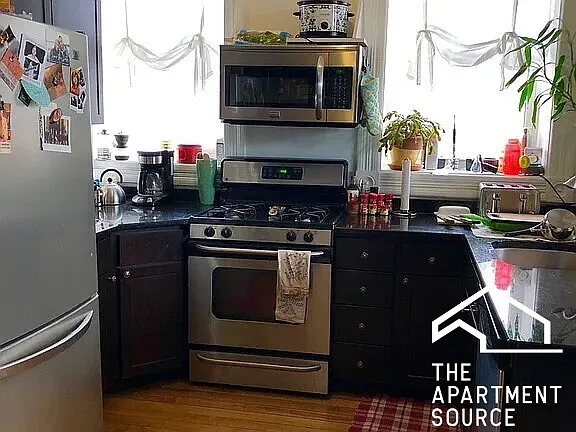 1847 S Loomis St #2 — Photo 5